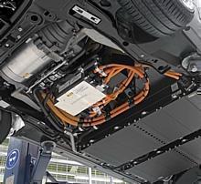 Produktionsstart der Mercedes-Benz A-Klasse E-CELL im Werk Rastatt: An der Bodenstruktur der heutigen A-Klasse wurden neue Konsolen für die Befestigung der Lithium-Ionen Batterien integriert.